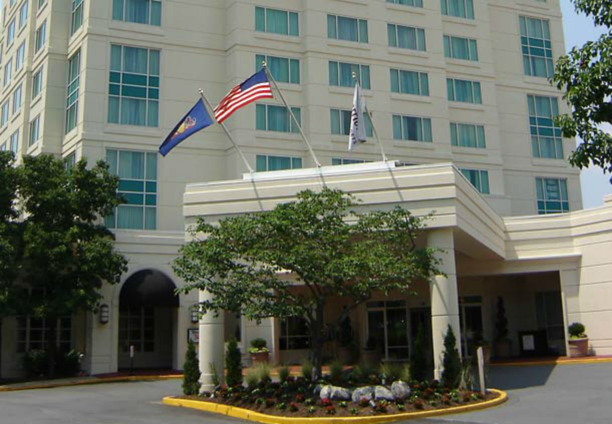 Отель Marriott Philadelphia West West Conshohocken Экстерьер фото